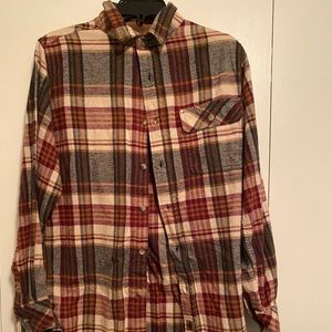Men’s flannel button down